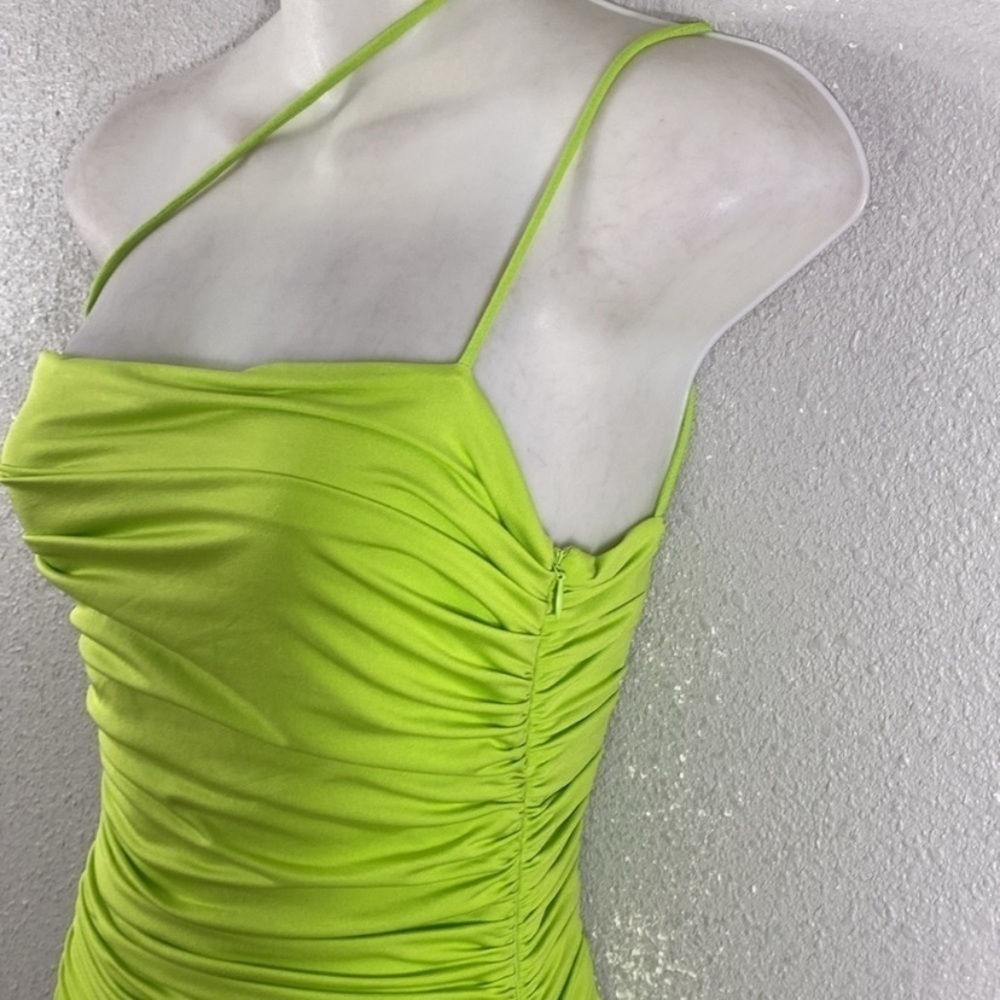 NWT Superdown Sierra Ruched Mini Dress in Neon Green XS ZZ8 - Picture 6 of 11